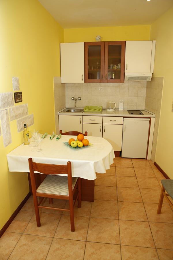 Apartment Lambasa Vodice Luaran gambar