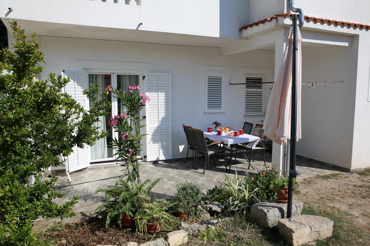 Apartment Lambasa Vodice Luaran gambar