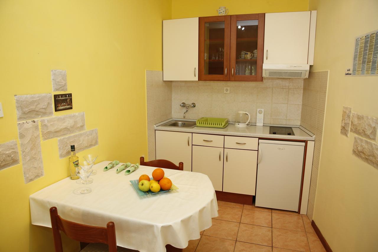 Apartment Lambasa Vodice Luaran gambar