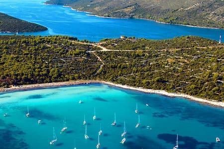 Apartment Lambasa Vodice Luaran gambar